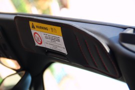 2012款法拉利California30到店实拍