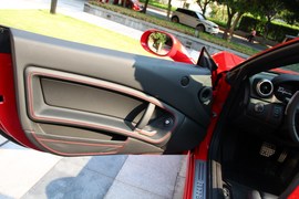 2012款法拉利California30到店实拍