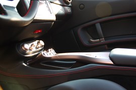 2012款法拉利California30到店实拍