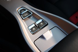 2012款法拉利California30到店实拍