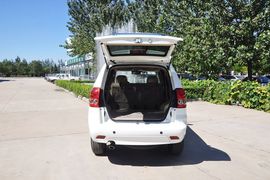 2012款中兴无限2.4L豪华型到店实拍