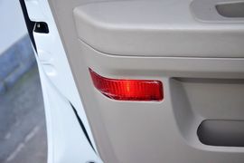 2012款中兴无限2.4L豪华型到店实拍