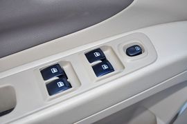 2012款中兴无限2.4L豪华型到店实拍