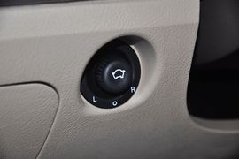 2012款中兴无限2.4L豪华型到店实拍