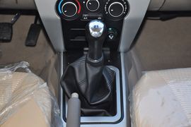 2012款中兴无限2.4L豪华型到店实拍