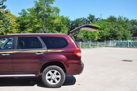 2012款中兴无限2.4L舒适型