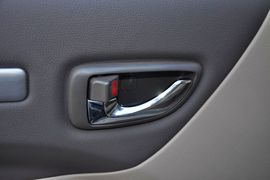 2012款中兴无限2.4L舒适型