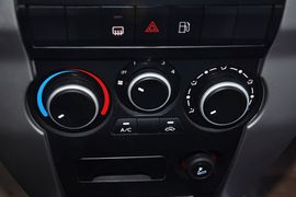 2012款中兴无限2.4L舒适型