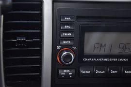 2012款中兴无限2.4L舒适型