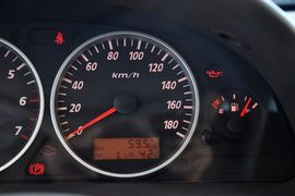 2012款中兴无限2.4L舒适型