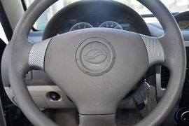 2012款中兴无限2.4L舒适型