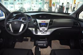 2013款广汽本田奥德赛2.4L运动版