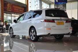 2013款广汽本田奥德赛2.4L运动版