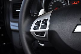 2012款三菱翼神1.8L