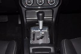 2012款三菱翼神1.8L