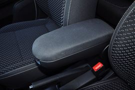 2012款斯柯达晶锐1.6L手动五周年典藏版