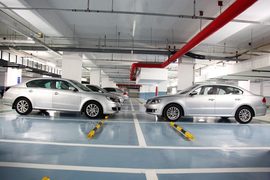 试驾大众2013款朗逸1.4TSI