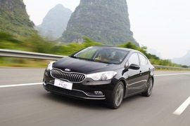 2012款东风悦达起亚K3桂林试驾实拍