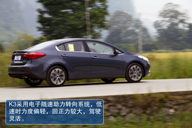 2012款东风悦达起亚K3桂林试驾实拍