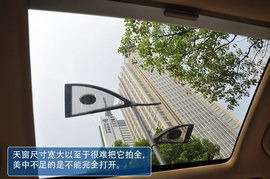 不仅吸引女性