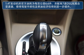 不仅吸引女性