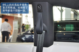 不仅吸引女性