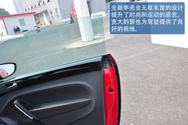 不仅吸引女性