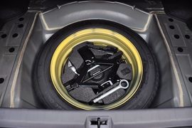 2013款斯巴鲁力狮2.5i-X豪华版