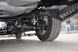 2013款斯巴鲁力狮2.5i-X豪华版