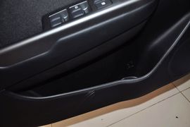 2012款起亚K2三厢1.4L手动十周年纪念版