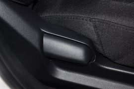 2012款起亚K2三厢1.4L手动十周年纪念版