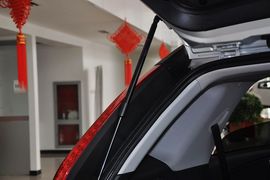 2012款起亚狮跑2.0GLS自动两驱型