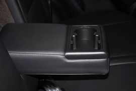 2012款起亚狮跑2.0GLS自动两驱型