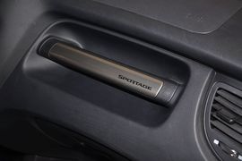 2012款起亚狮跑2.0GLS自动两驱型