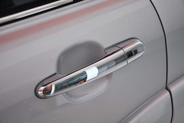 2012款起亚狮跑2.0GLS自动两驱型