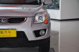 2012款起亚狮跑2.0GLS自动两驱型
