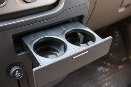 无锡试乘上汽大通V80