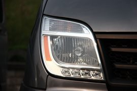 无锡试乘上汽大通V80