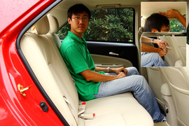 2012款吉利英伦SC6