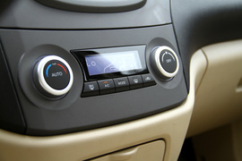 2012款吉利英伦SC6