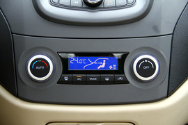 2012款吉利英伦SC6