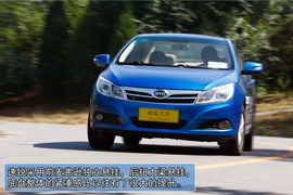 2013款比亚迪速锐1.5TID旗舰型