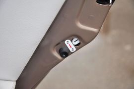 2012款中华H530