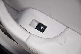 2012款中华H530