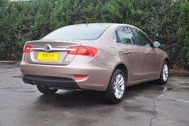 2012款中华H530