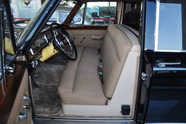 1972款红旗CA770