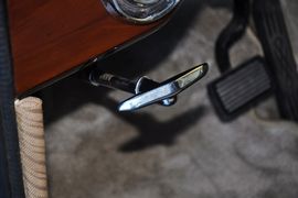 1972款红旗CA770