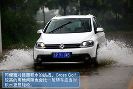 2011款进口大众CrossGolf试驾实拍
