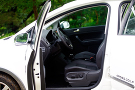 2011款进口大众CrossGolf试驾实拍