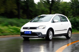 2011款进口大众CrossGolf试驾实拍